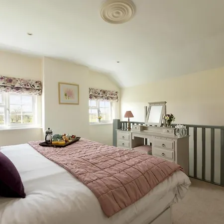 Chirk Cottage At Hill House Farm Cheshire Tarporley Extérieur photo